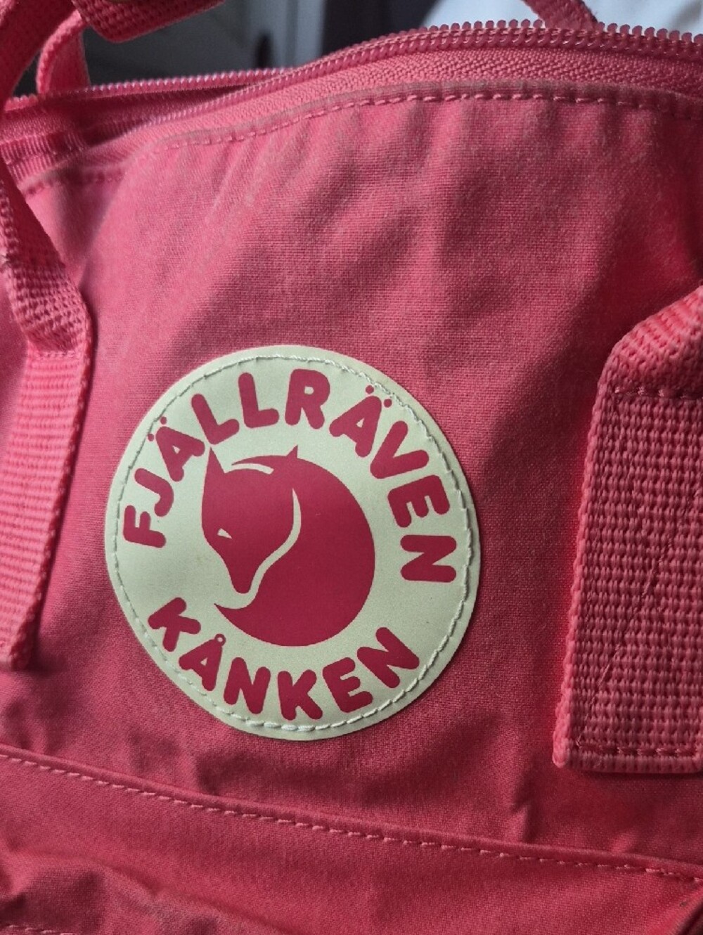 Fjallraven Kanken Mini Backpack Pink Coral - Picture 2 of 8